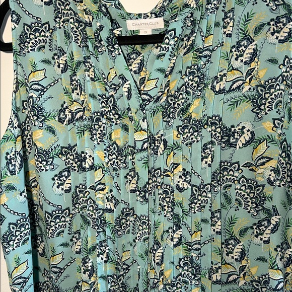 Charter Club, Woman’s Size 2X Floral Sleeveless Top - Blue and Yellow - Picture 4 of 8